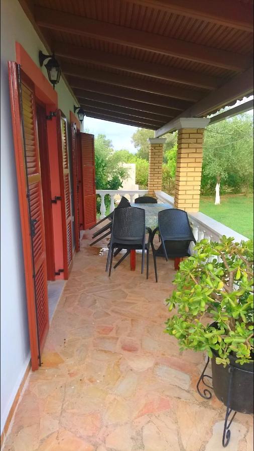 Villa Yannis 1 Roda  Extérieur photo