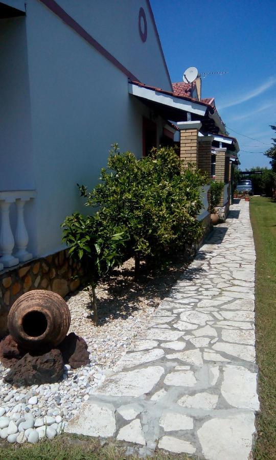 Villa Yannis 1 Roda  Extérieur photo