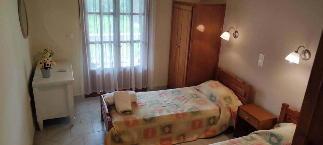 Villa Yannis 1 Roda  Extérieur photo