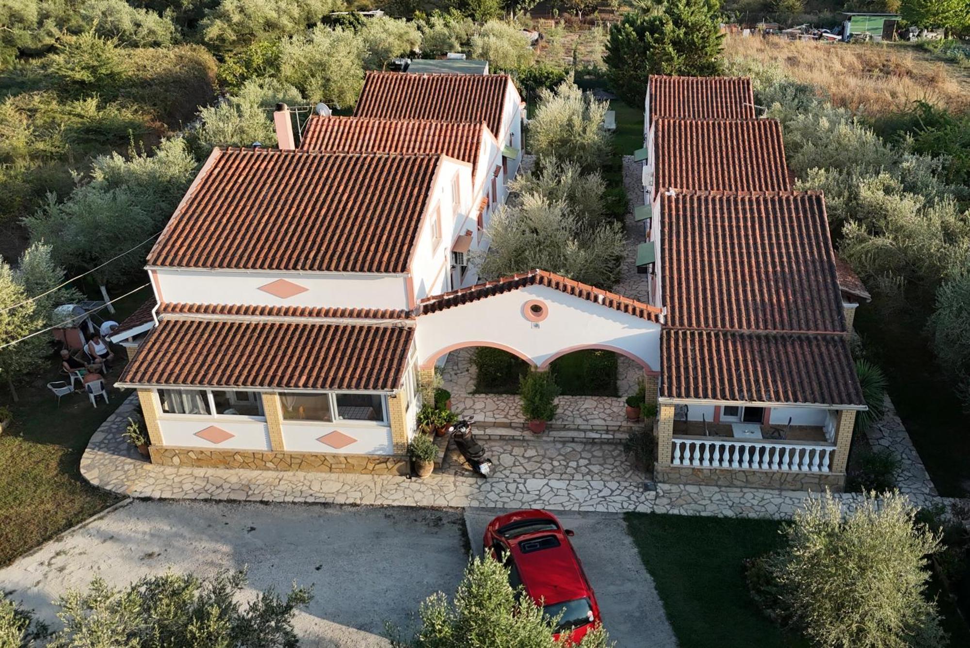Villa Yannis 1 Roda  Extérieur photo